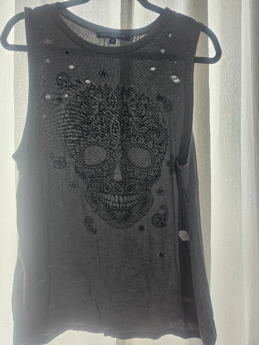 One Clothing Black Distressed Sugar Skull Graphic Muscle Tank Top M
